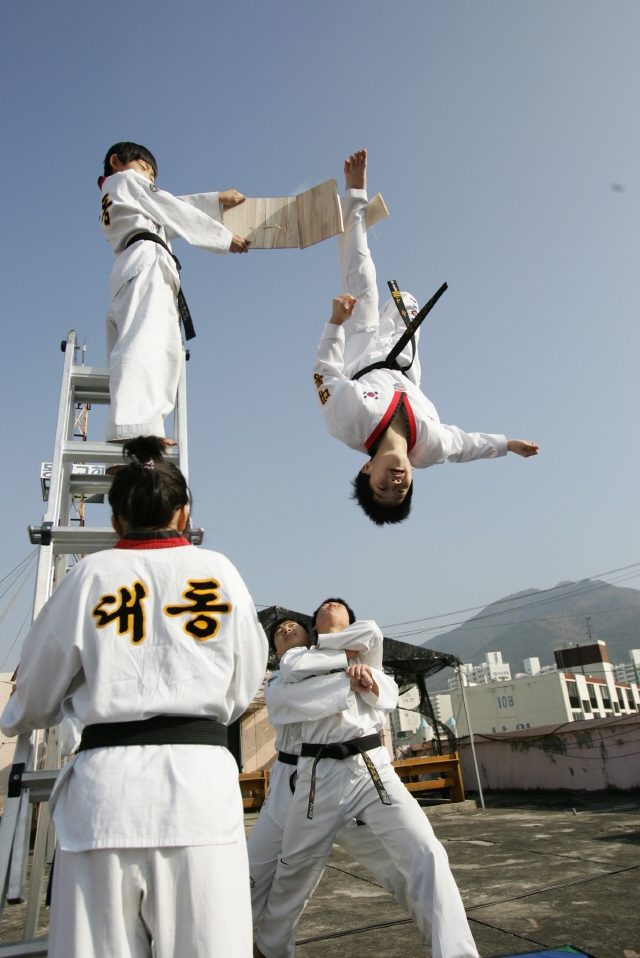 뵿ʵνù赿